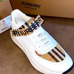 Men’s Burberry sneakers